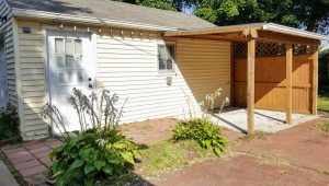 3900 Everett