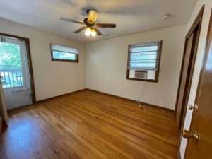 Rent 3915
