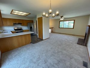 Rent 5621 s 80th